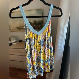 FREE PEOPLE flowy top